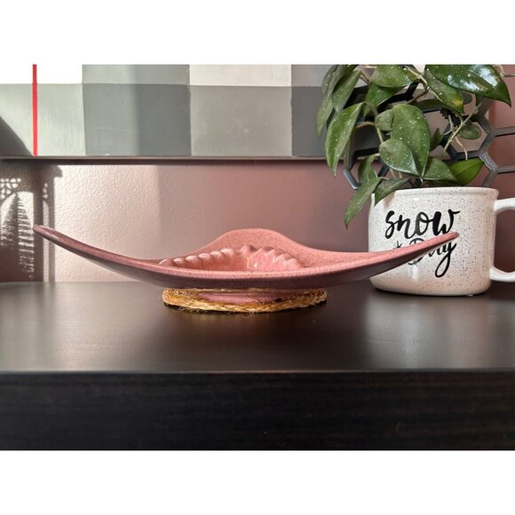 MCM Speckled Pink Dusty Rose Ashtray Ceramic Triangular Boomerang Tobacciana Cig - Picture 2 of 5